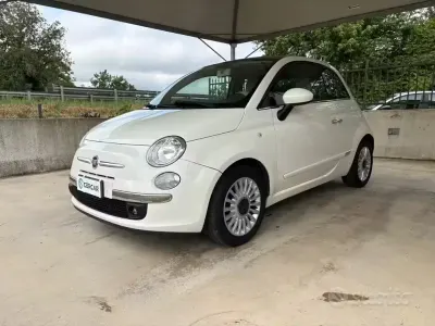 Używany Fiat 500 Lounge 69 KM (50 kW) 2012 Biały Hatchback