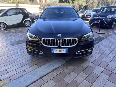 Usata BMW 525 Luxury Line 218 CV (160 kW) 2014 Nero Station wagon