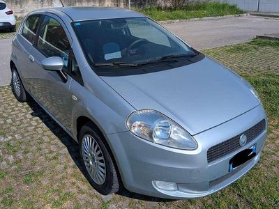 Usata Fiat Grande Punto Active 65 CV (47 kW) 2006 Grigio Utilitaria
