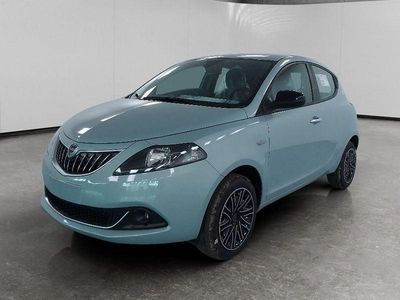 Usata Lancia Ypsilon Gold 70 CV (51 kW) 2023 Verde Utilitaria