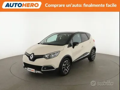 Usata Renault Captur 90 CV (66 kW) 2015 Beige SUV
