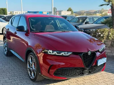 Usata Alfa Romeo Tonale Edizione Speciale 130 CV (95 kW) 2022 Rosso SUV