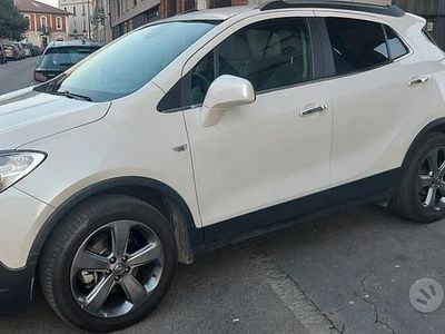 Usata Opel Mokka Cosmo 115 CV (84 kW) 2013 Bianco SUV