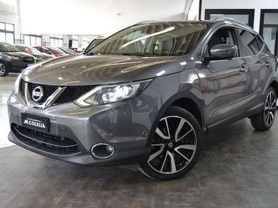 Usata Nissan Qashqai Tekna 131 CV (96 kW) 2017 Bianco SUV