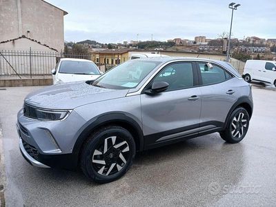 Usata Opel Mokka Elegance 110 CV (80 kW) 2023 Grigio SUV