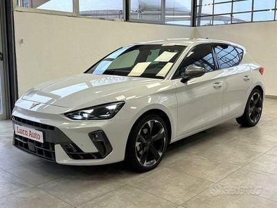 Usata Cupra Leon 150 CV (110 kW) 2025 Bianco Berlina