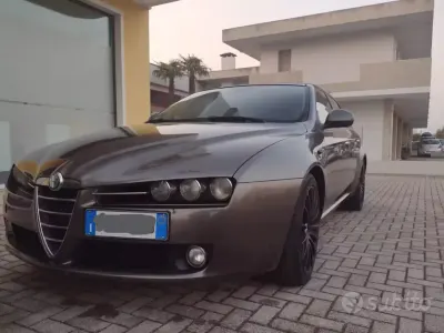 Second-hand Alfa Romeo 159 120 CP (88 kW) 2006 Berlinǎ