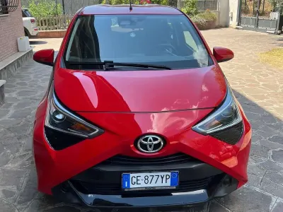 Usata Toyota Aygo 72 CV (52 kW) 2021 Utilitaria