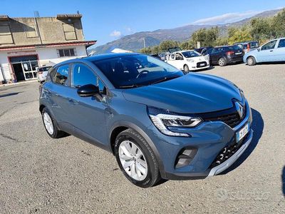 Usata Renault Captur 100 CV (73 kW) 2023 SUV