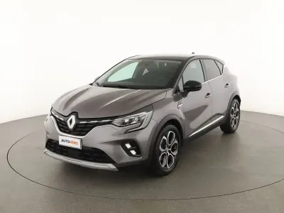 Usata Renault Captur Techno 143 CV (105 kW) 2023 Grigio SUV