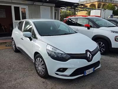 Usata Renault Clio IV 75 CV (55 kW) 2019 Bianco Berlina