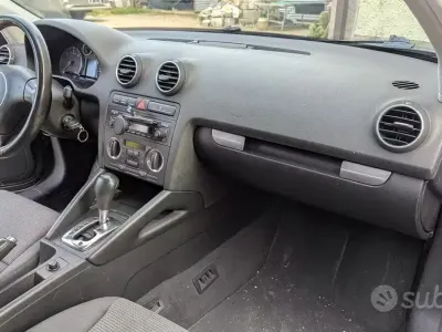 Usata Audi A3 140 CV (102 kW) 2004 Grigio Utilitaria