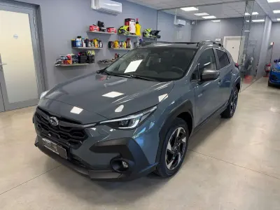Usata Subaru Crosstrek Premium 136 CV (100 kW) 2024 Grigio SUV