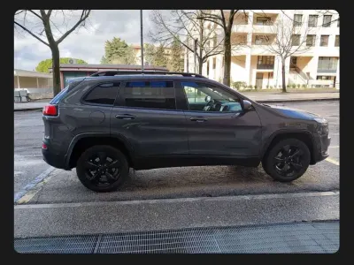 Usata Jeep Cherokee