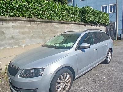 Usata Skoda Octavia 110 CV (80 kW) 2016 Grigio Utilitaria