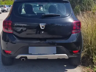Begagnad Dacia Sandero Stepway 90 HK (66 kW) 2019 Sedan