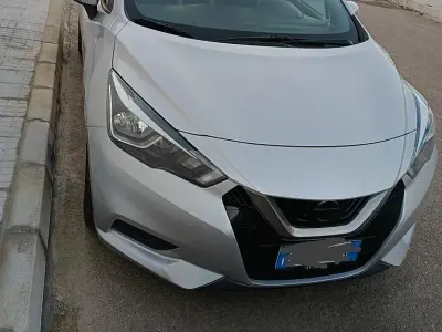 Usata Nissan Micra 90 CV (66 kW) 2018 Grigio Utilitaria