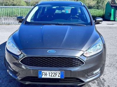 Begagnad Ford Focus Business Edition 120 HK (88 kW) 2017 Grå Kombi