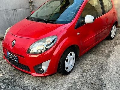 Usata Renault Twingo 75 CV (55 kW) 2010 Rosso Utilitaria