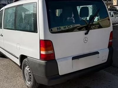 Begagnad Mercedes Vito 102 HK (75 kW) 2000 Vit Van