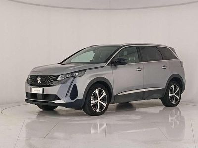 Usata Peugeot 5008 GT 131 CV (96 kW) 2023 Grigio artense SUV
