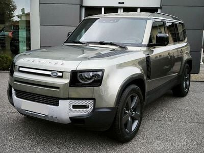 Nuova Land Rover Defender S 200 CV (147 kW) 2025 Verde Berlina