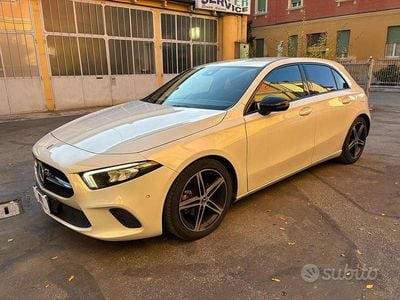Bianco Usata 2019 Mercedes A180 Berlina | 19.490 € (Buon prezzo)