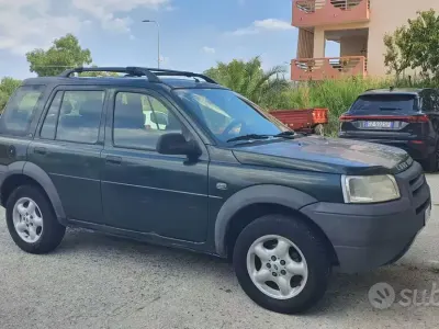 Usata Land Rover Freelander 111 CV (81 kW) 2002 Verde SUV