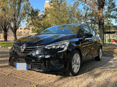 Usata Renault Clio V Business 100 CV (73 kW) 2021 Nero Berlina