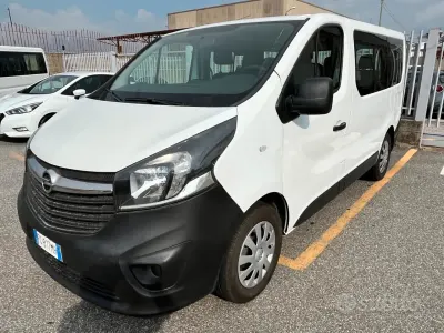 Usata Opel Vivaro S 120 CV (88 kW) 2016 Bianco Monovolume