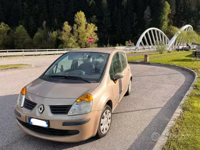 Usata Renault Modus 69 CV (50 kW) 2005 Monovolume
