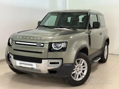 Usata Land Rover Defender S 249 CV (183 kW) 2021 Verde SUV