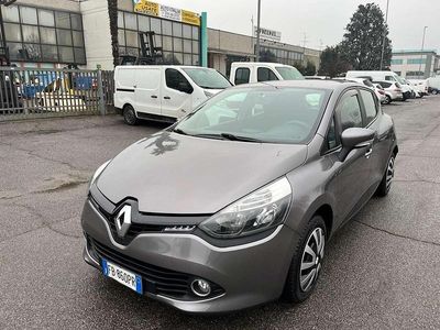 Grigio Usata 2016 Renault Clio IV Berlina | 5990 € (Buon prezzo)
