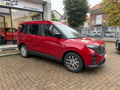 Rosso Nuova 2025 Ford Tourneo Courier Titanium Monovolume | 22.000 € (Buon prezzo)