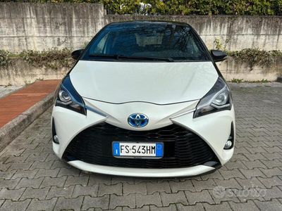 usata Toyota Yaris Hybrid Yaris 1.5 Hybrid 5 porte Trend "White Edition"