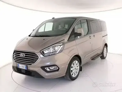 Usata Ford Tourneo Custom Titanium 131 CV (96 kW) 2022 Furgone