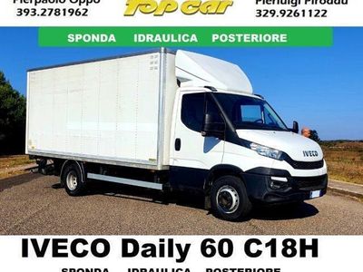 usata Iveco Daily Telaio 35C15 BTor 3.0 HPT PLM-RG Cabinato del 2016 usata a Oristano