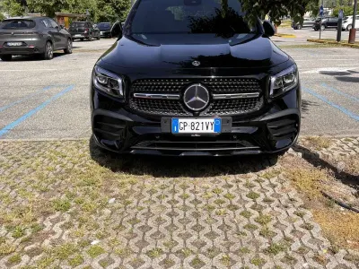 Usata Mercedes GLB200 AMG Line Premium Plus 150 CV (110 kW) 2023 SUV