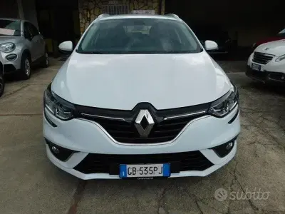 Usata Renault Mégane GrandTour Business 116 CV (85 kW) 2020 Bianco Station wagon