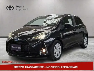 Usata Toyota Yaris Active 101 CV (74 kW) 2018 Nero Utilitaria