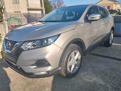 Beige Usata 2020 Nissan Qashqai Acenta+ SUV | 15.999 € (Ottimo prezzo)