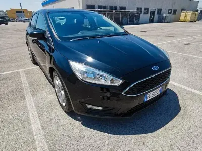 Usata Ford Focus Titanium 120 CV (88 kW) 2016 Nero Berlina