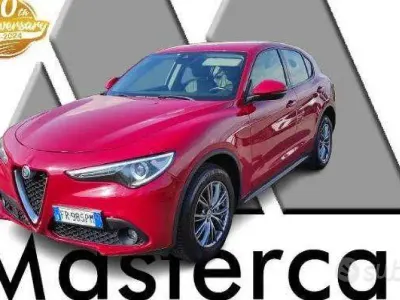 Usata Alfa Romeo Stelvio Super 209 CV (153 kW) 2018 Rosso SUV