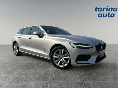 Usata Volvo V60 Business Edition 150 CV (110 kW) 2020 Grigio Station wagon