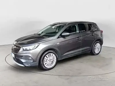 Usata Opel Grandland X Innovation 131 CV (96 kW) 2019 Grigio(met.) SUV