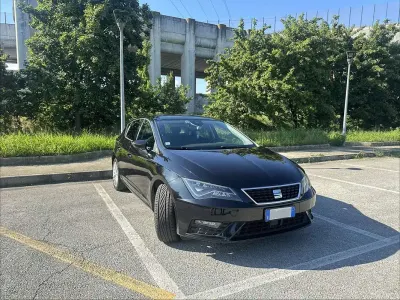 Usata Seat Leon Business 131 CV (96 kW) 2019 Berlina