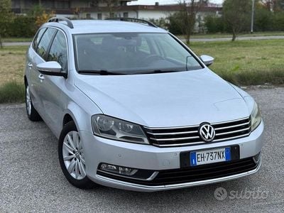 Usata VW Passat 140 CV (102 kW) 2011 Grigio Station wagon
