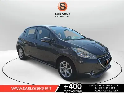 Usata Peugeot 208 Active 82 CV (60 kW) 2014 Argento Utilitaria
