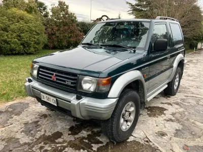 Usata Mitsubishi Pajero 1996 Verde SUV
