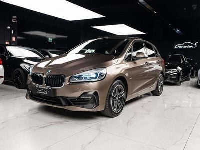 Usata BMW 218 Active Tourer Luxury Line 150 CV (110 kW) 2019 Marrone Monovolume